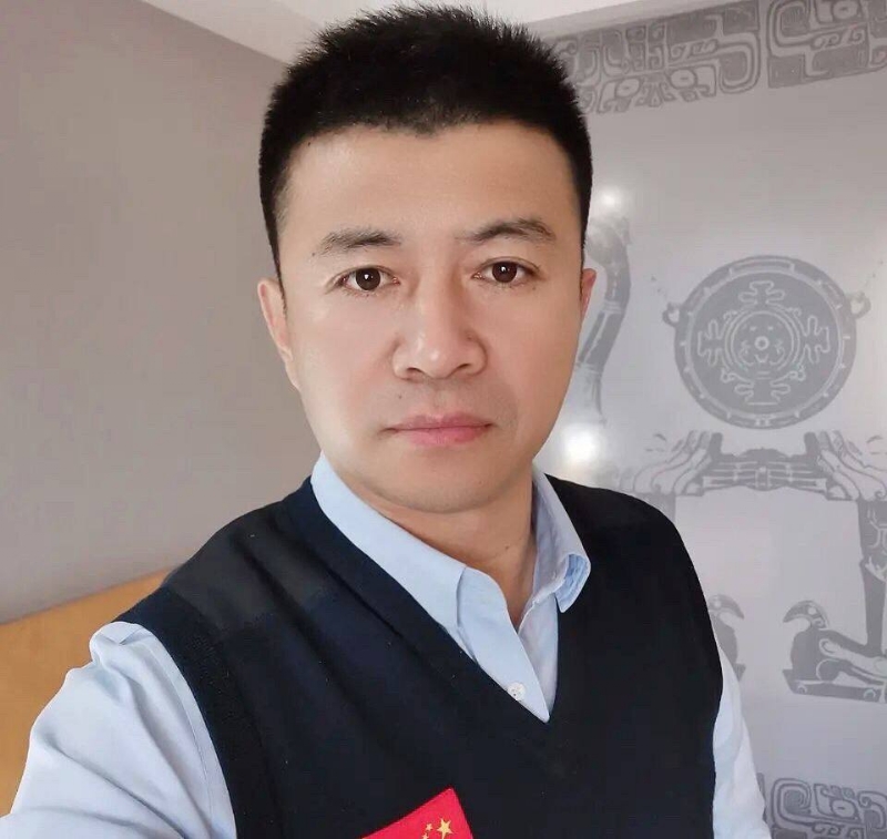 生在红旗下的第二张照片--宿州相亲服务中心