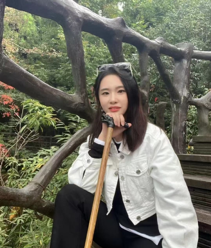 琪琪的第一张照片--宿州相亲服务中心