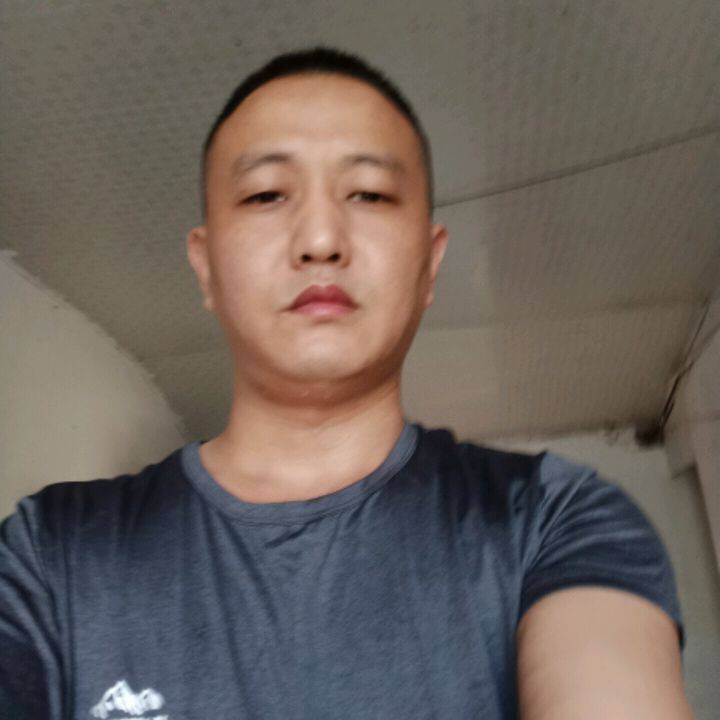 大庆小丁的第一张照片--宿州相亲服务中心