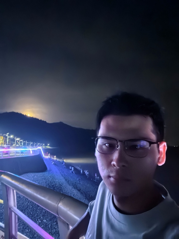 曾菜的第一张照片--宿州相亲服务中心