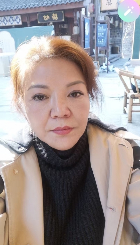 宛霞的第二张照片--宿州相亲服务中心