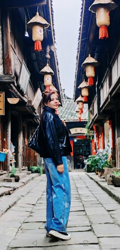 宛霞的第五张照片--宿州相亲服务中心