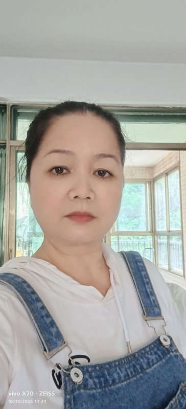 小巧玲珑的第一张照片--宿州相亲服务中心