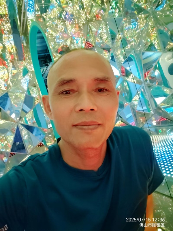 阿里睡不着的第二张照片--宿州相亲服务中心