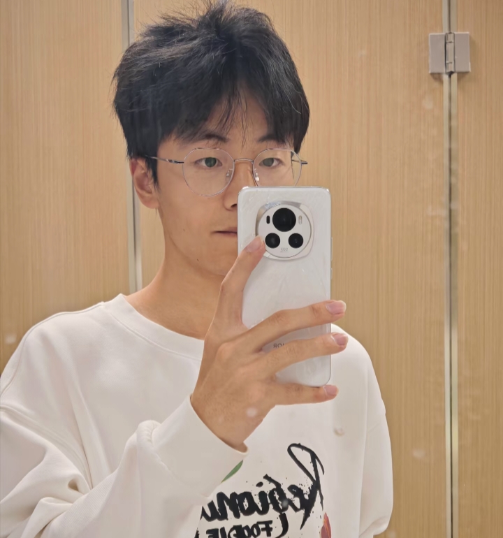 张浩博的第四张照片--宿州相亲服务中心