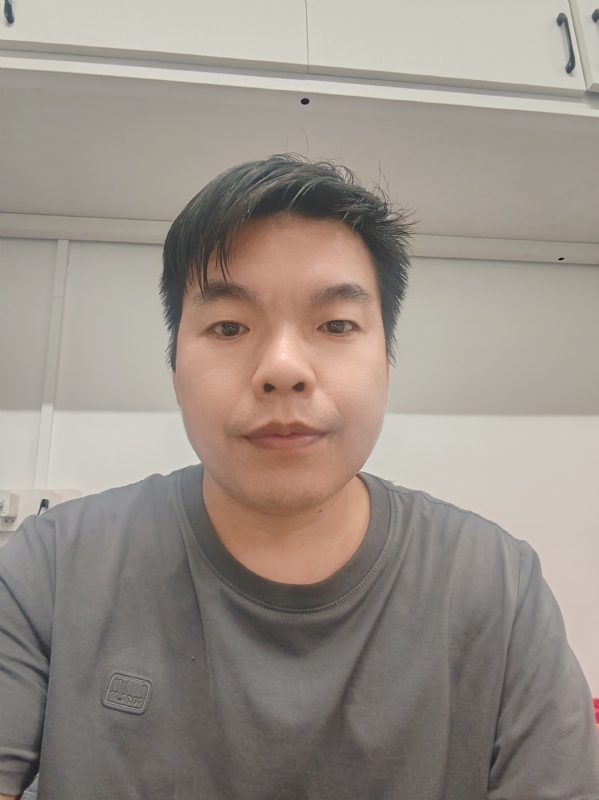 老张的第一张照片--宿州相亲服务中心