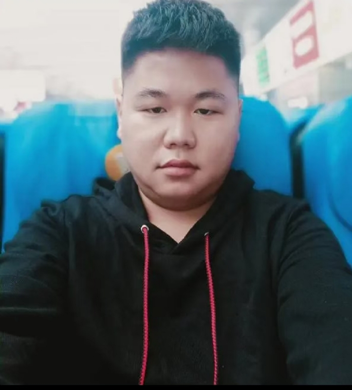 黄斌的第一张照片--宿州相亲服务中心