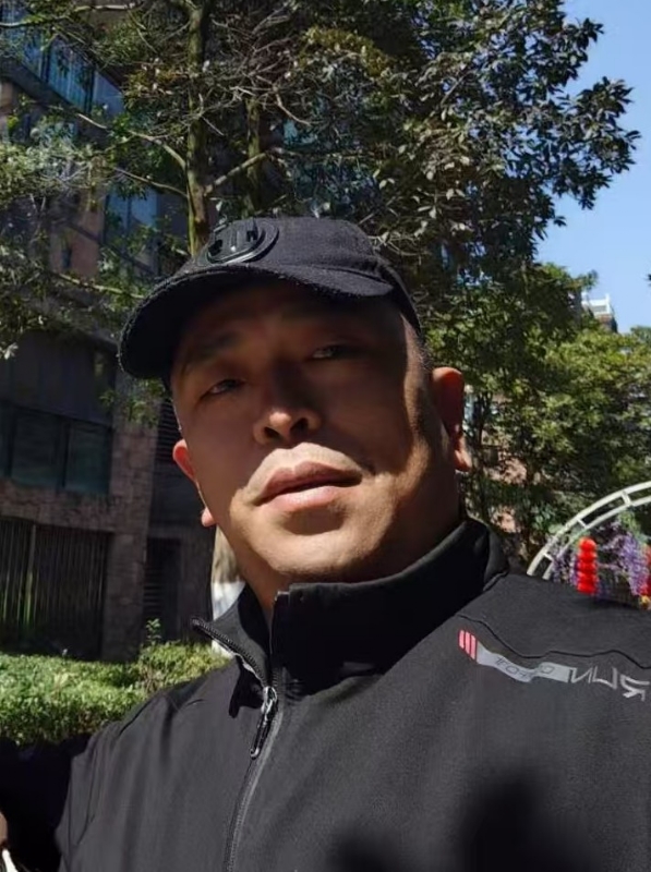 蓝色海洋的第一张照片--宿州相亲服务中心