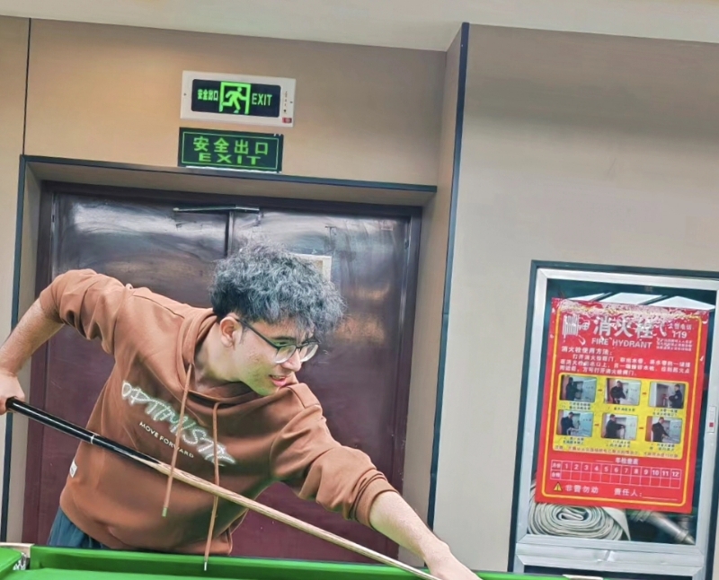 小鬼的第一张照片--宿州相亲服务中心