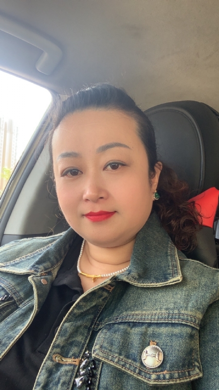 云中的蝶的第一张照片--宿州相亲服务中心